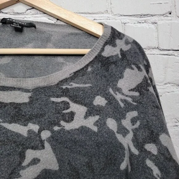 Acrobat Wool Blend Camo Gray Cropped Sweater Size M/L